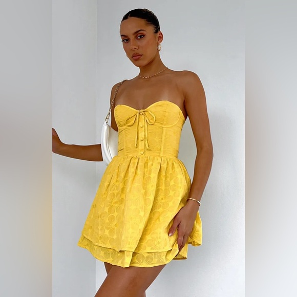 White Fox Boutique Flowers In The Rain Mini Dress - Picture 3 of 7